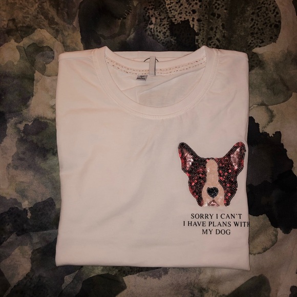 **LAST ONE** Graphic tee - Picture 2 of 2